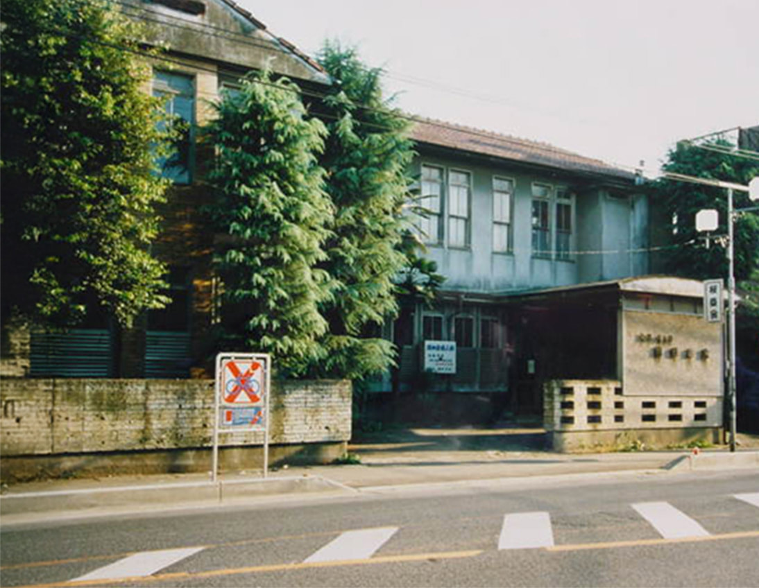 1954年当時の須田病院 外観写真（白黒）