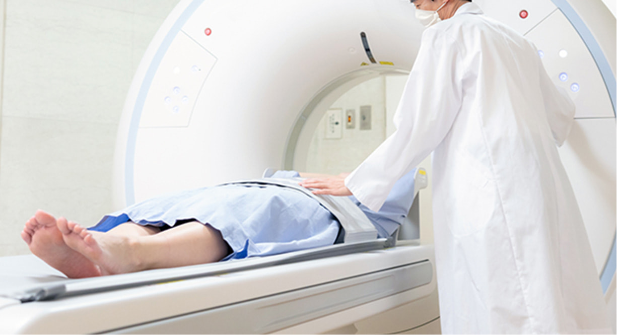 CT検査を受ける患者さんの写真